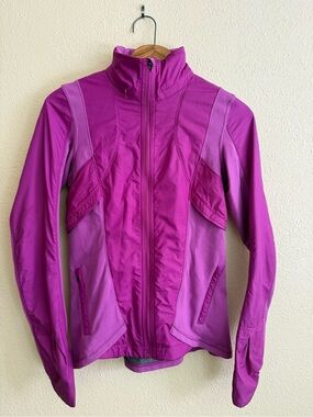 Lululemon Kanto Catch Me Run Jacket Vibrant Magenta Jacket